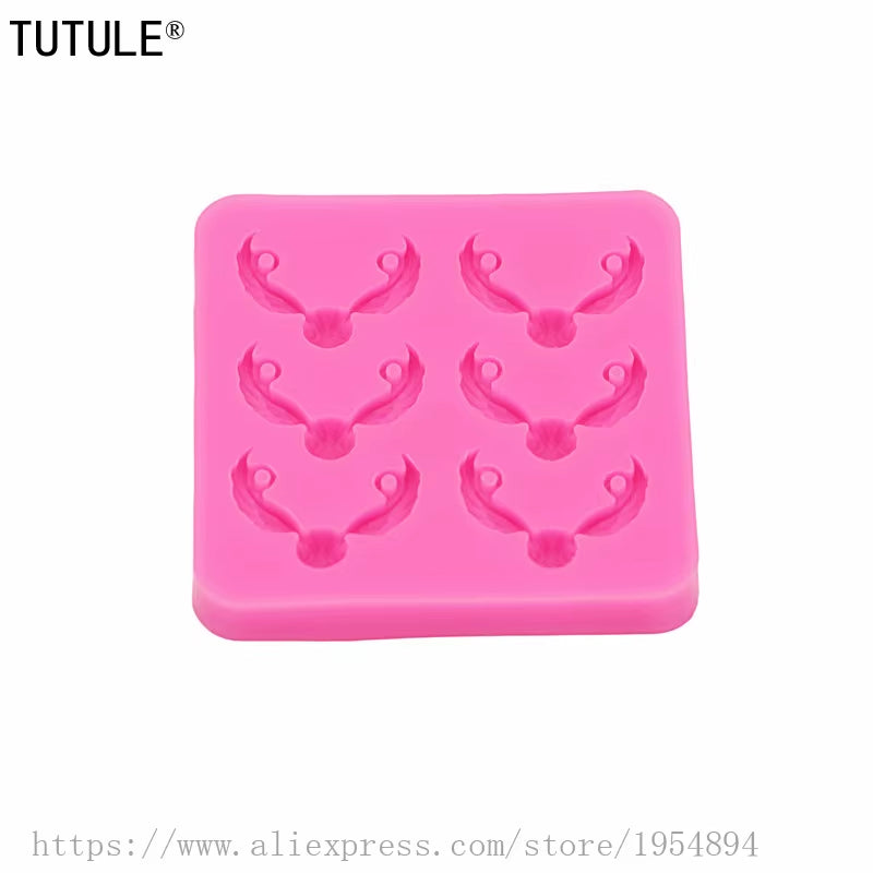 Angel Wings Keychain Silicone Mold-Fondant Polymer Chocolate Cake Clay Silicone Keychain Necklace Mould,Epoxy Resin Craft Mould